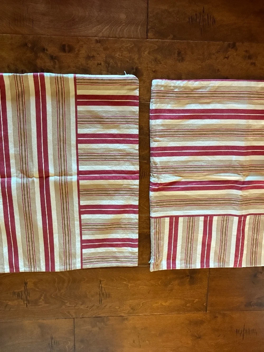 Pottery Barn 24” pillow shams, set of 2